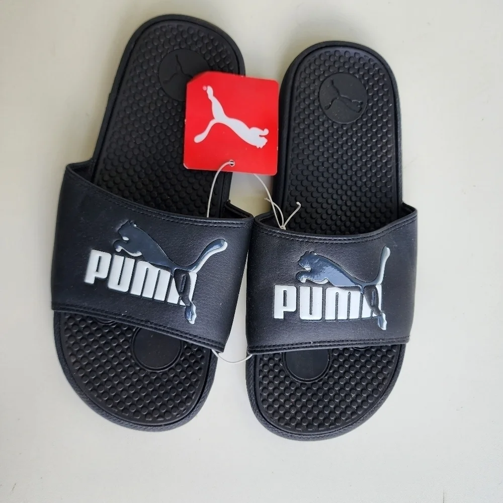 NWT Puma Cool Cat Leap JR Slide Youth Boys Black Casual Sandals 383619 Sz 6C